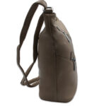 Torebka damska listonoszka crossbody brązowa – na ramię, miejska, pojemna — 4